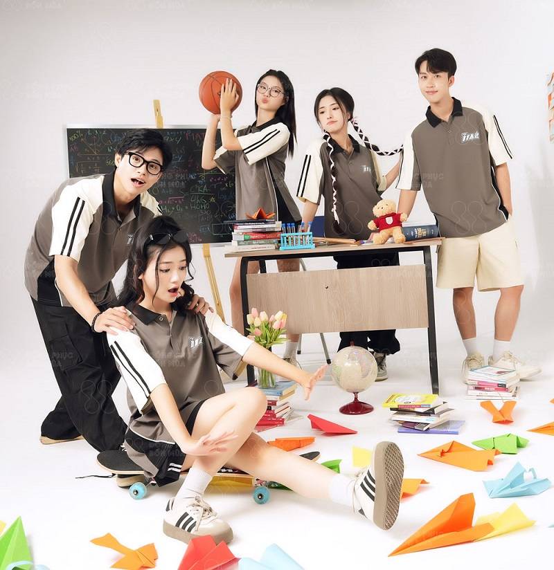 Clara Uniform - xưởng may đồng phục áo lớp tại Hòa Bình
