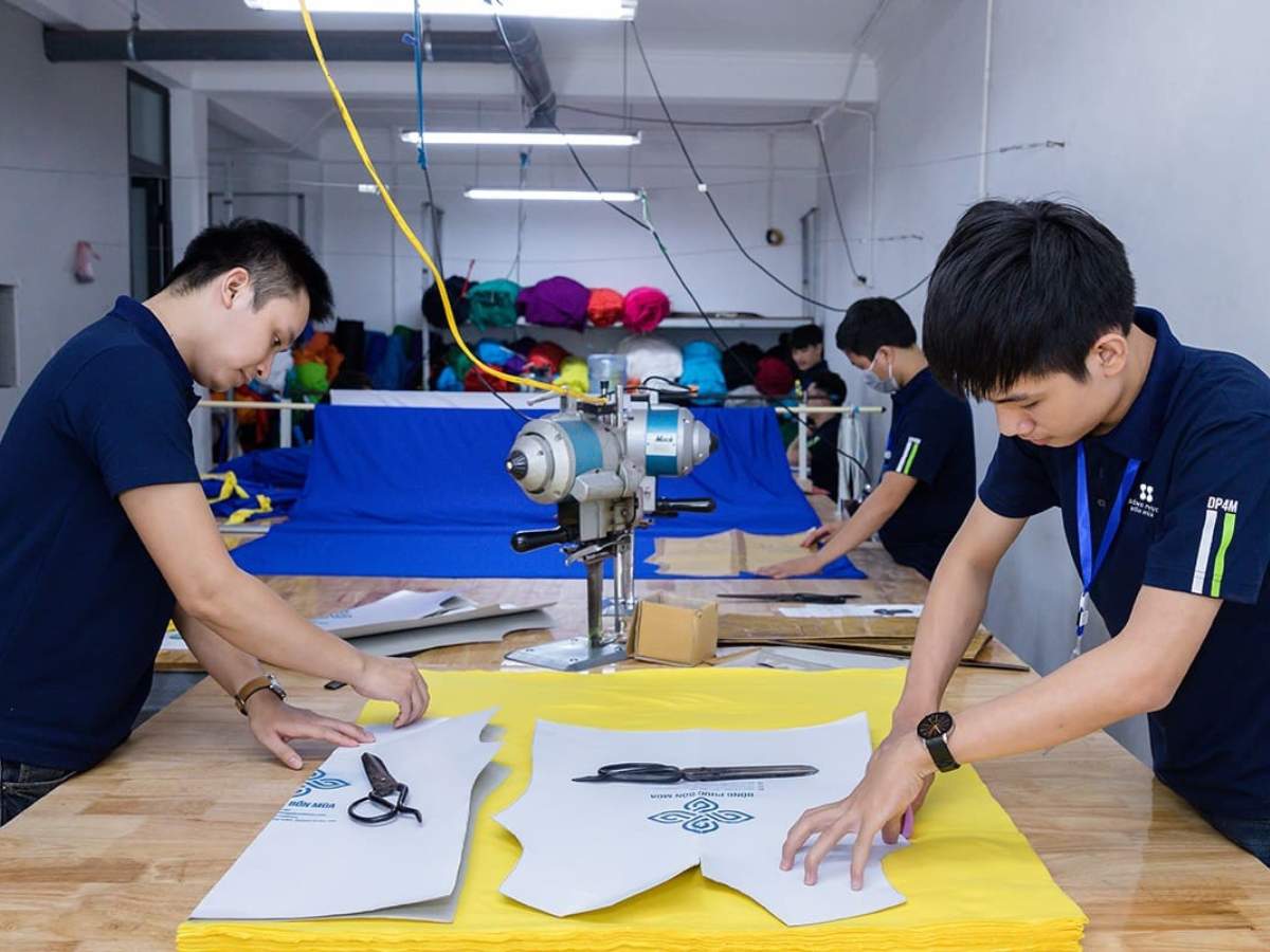 Xưởng In Đồng Phục Giá Rẻ Uy Tín Cho Học Sinh Sinh Viên 